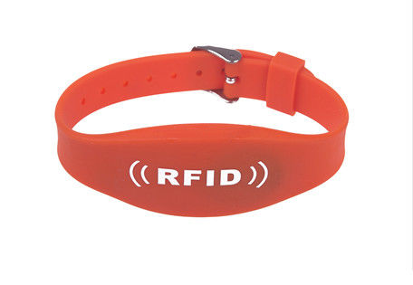 El logotipo ajustable 15693 del laser CIFRO pulseras RFID de SLIX